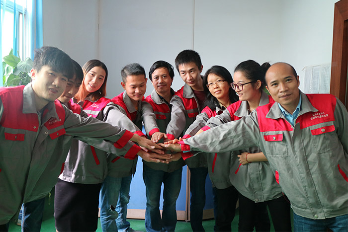 利泰專業(yè)技術(shù)團(tuán)隊(duì)