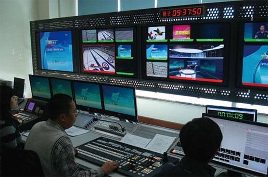 保護(hù)廣電設(shè)備安全----數(shù)控?zé)o觸點(diǎn)穩(wěn)壓器