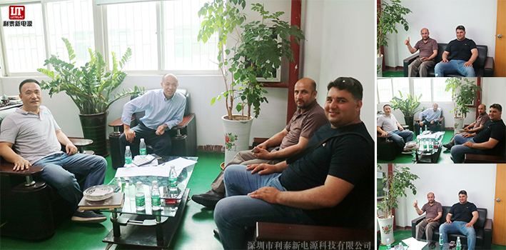 阿富汗客戶到我司巡廠，對無觸點(diǎn)穩(wěn)壓器產(chǎn)品的合作